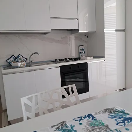 Perla Del Salento Con Piscina 빌라